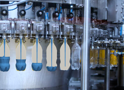 Schéma hybride photo/CAO d'une usine de bouteilles pour illustrer l'industrie alimentaire cfd